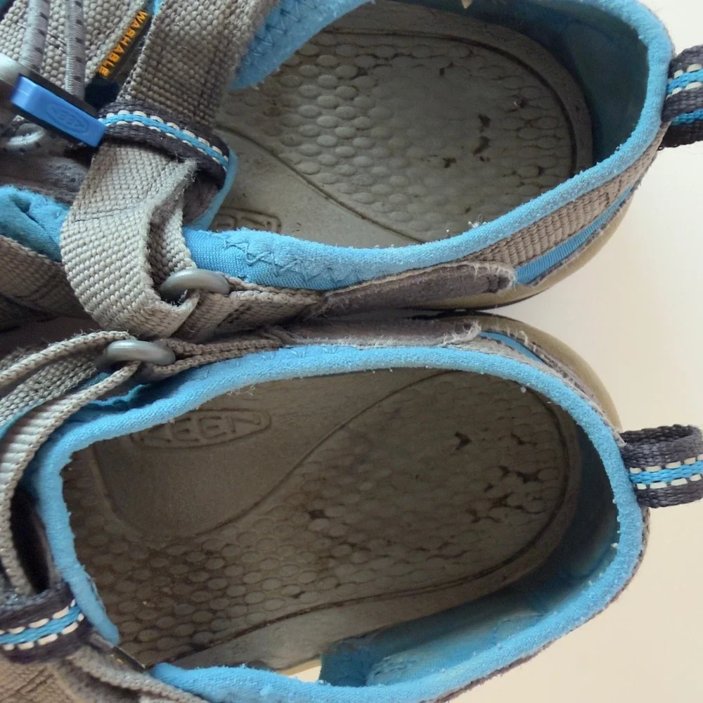 Keen Kids Newport H2 Water Hiking Sandals Size 5 Brilliant Blue Washable Comfort